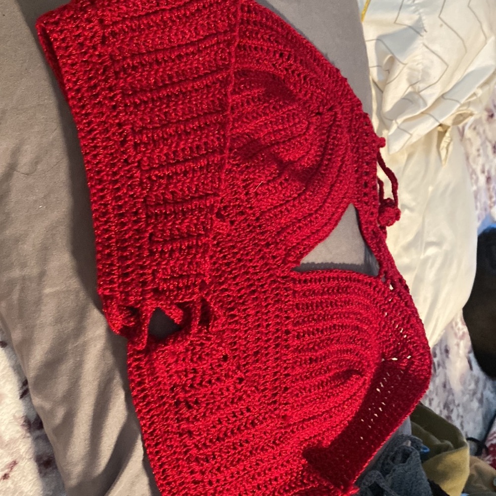 Top - Picture 2 of 2